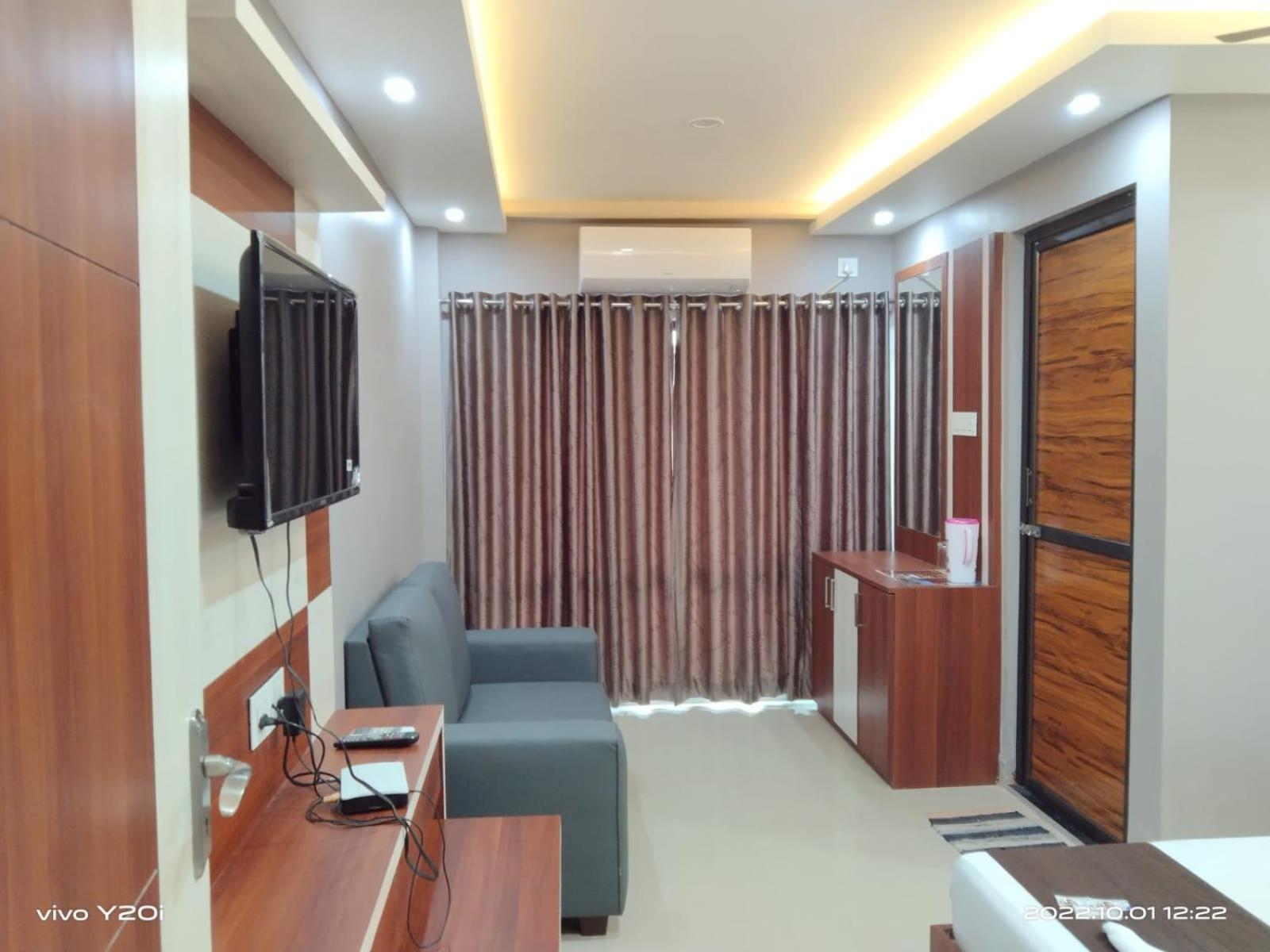 Hotel Marine Blue !! Beach Distance 50 Mts !! Digha  Eksteriør billede