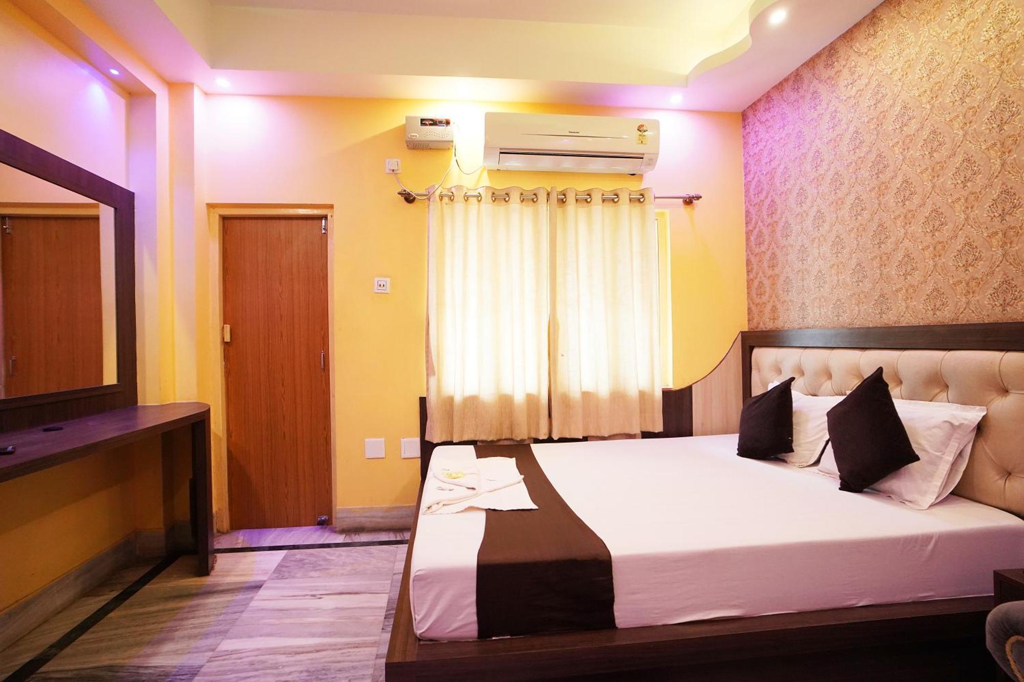 Hotel Marine Blue !! Beach Distance 50 Mts !! Digha  Eksteriør billede