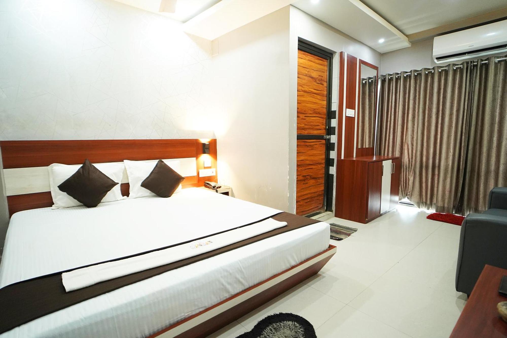 Hotel Marine Blue !! Beach Distance 50 Mts !! Digha  Eksteriør billede